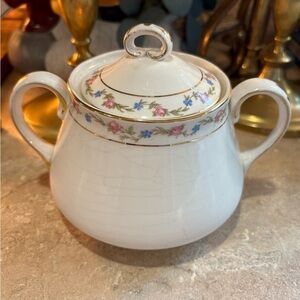 Homer Laughlin Genesee Sugar Bowl With Lid.